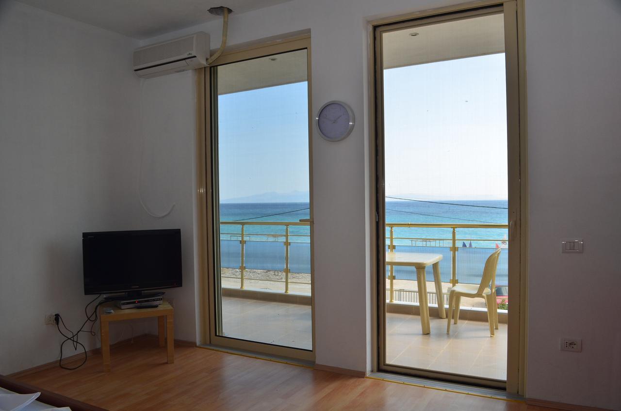 Vila Hadhri Borsh Exterior foto