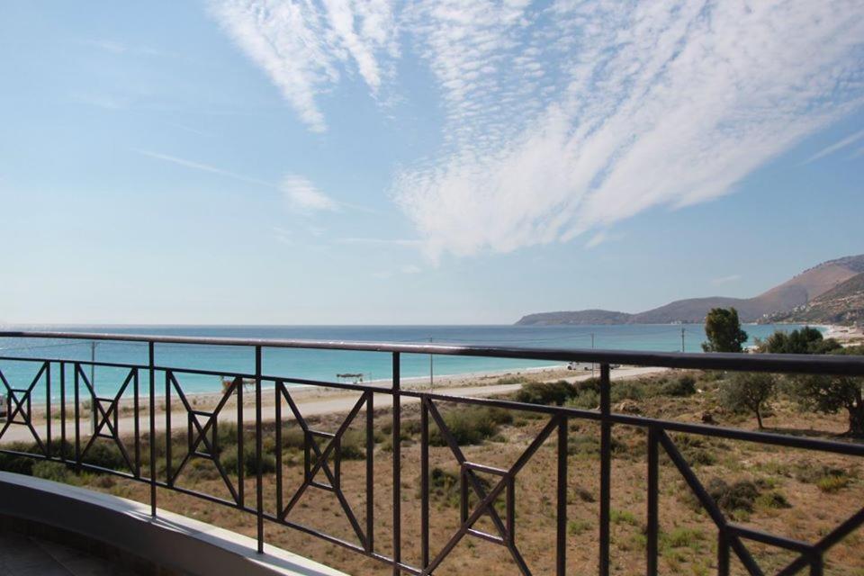 Vila Hadhri Borsh Exterior foto